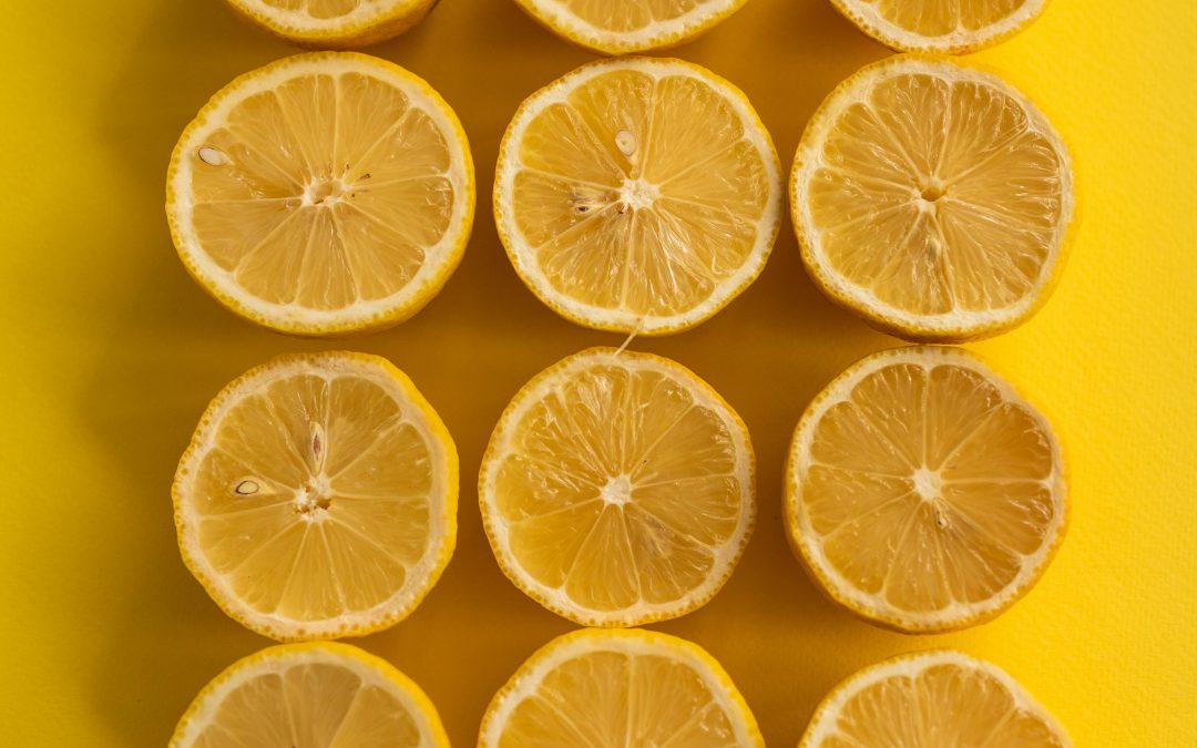 Olio Essenziale di Limone: le proprietà, i benefici e gli utilizzi.